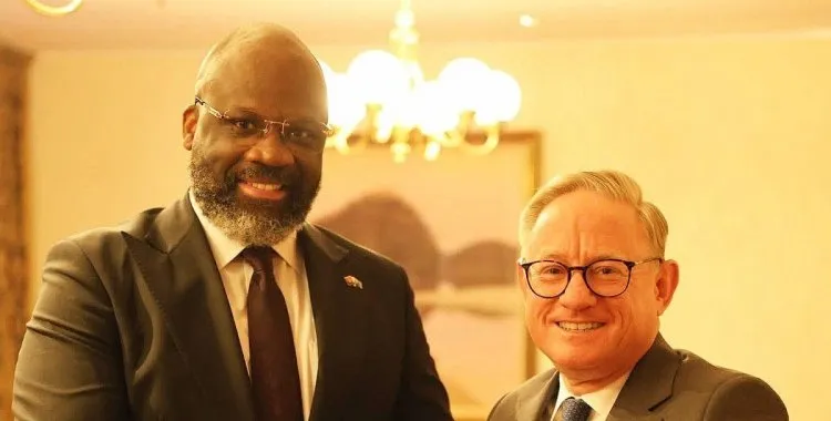 Austrália: bandeira de Angola hasteada pela primeira vez no Parlamento de Sydney