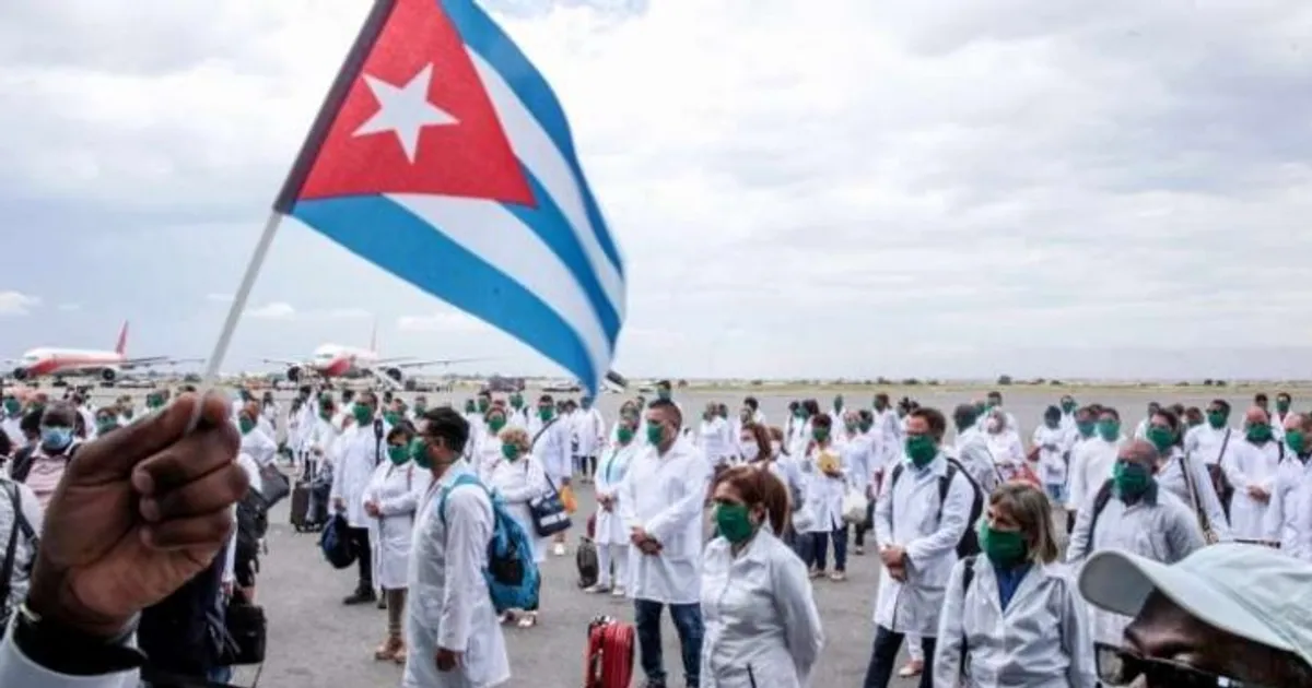 Governo vai gastar cerca de 81 milhões para contratar mais de mil médicos cubanos