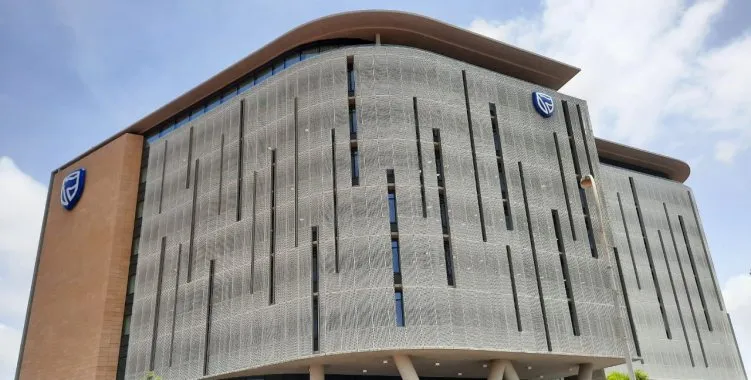Standard Bank distinguido como melhor banco de investimento em Angola 2026 pela Euromoney