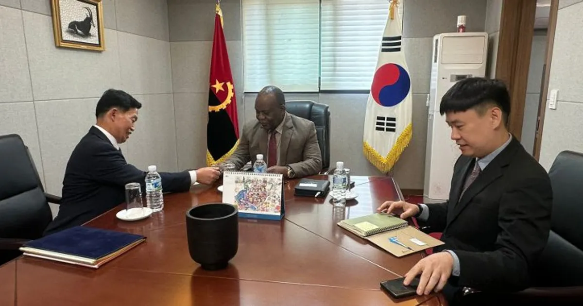 Empresa sul-coreana quer construir auto-estrada intercontinental africana com passagem por Angola