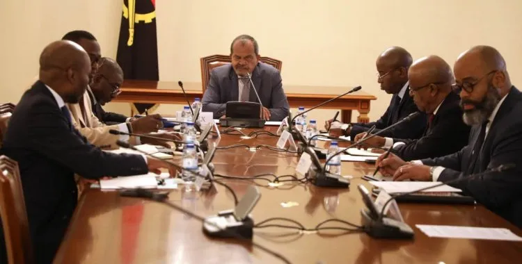 Angola prepara retirada de cidadãos residentes na África do Sul face a ataques xenófobos