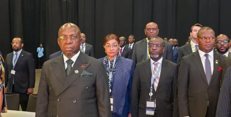 Agenda de Téte António em Durban marcada por cimeira da SADC e homenagem a Oliver Tambo