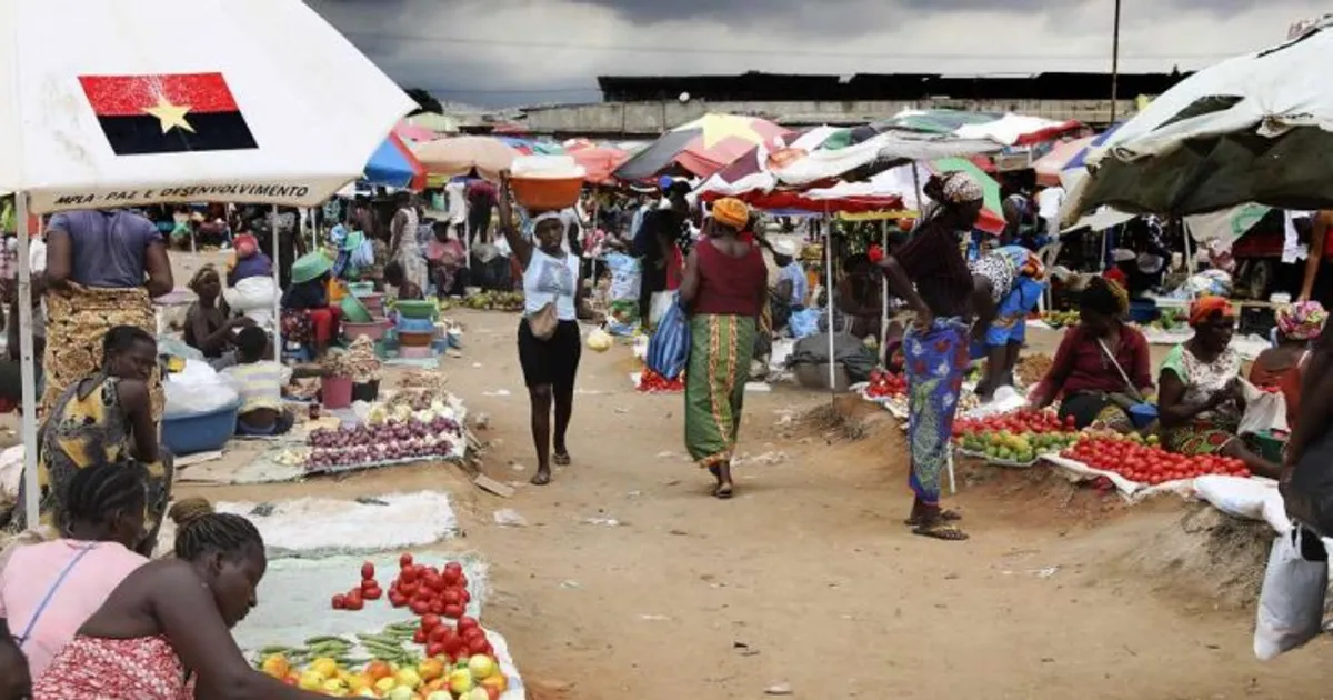 Angola é o sétimo estado africano que mais pode ganhar ao tributar economia informal