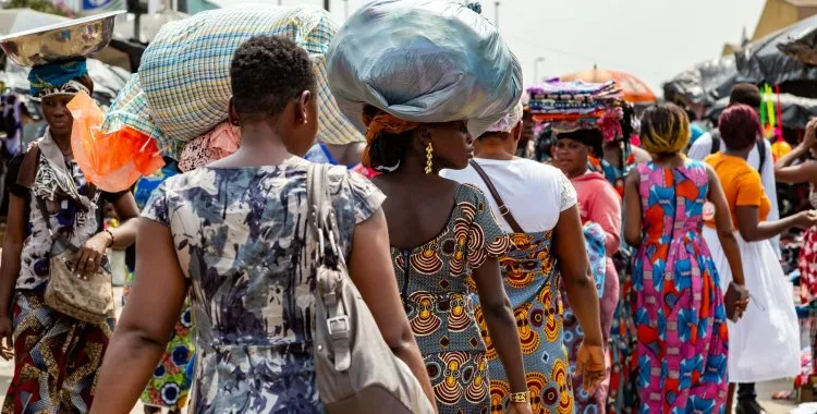 Quase um terço das mulheres em Angola sofreram múltiplas formas de violência