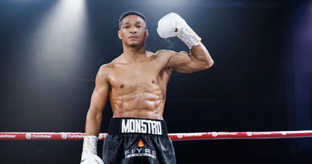 Pugilista luso-angolano Uisma Lima revalida título mundial