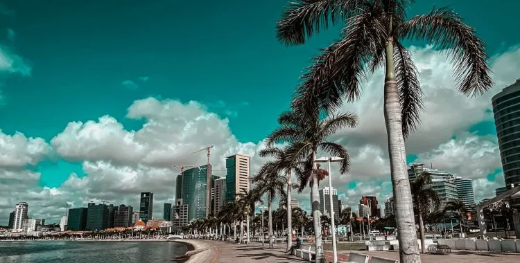 S&P mantém rating de Angola em B- com perspectiva estável