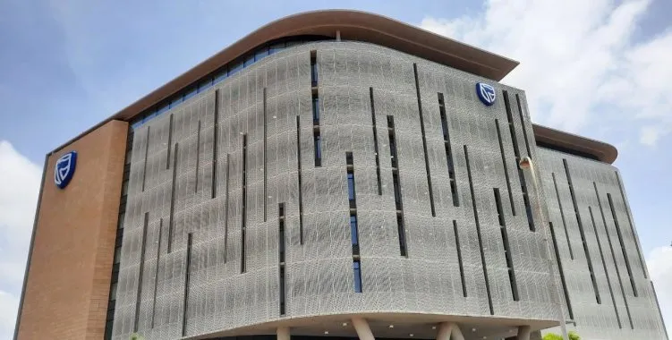 Standard Bank é o primeiro banco em Angola a processar com sucesso uma transacção através do CIPS