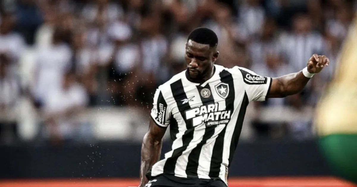 Angolanos Bastos Quissanga e Domingos Andrade presentes no Mundial de Clubes da FIFA